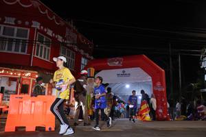 BIB: 
                            <button type="button" onclick="openModal(26258713)" class="btn btn-primary btn-sm float-right btn-popup" data-toggle="modal" data-target=".modal-high-quality">
                        <i class="fas fa-shopping-cart"></i> Add to Cart
                    </button>
                                            <button type="button" onclick="isThisMe(26258713, true)" class="btn btn-success btn-sm float-right btn-popup btn-isme hidden" data-toggle="tooltip" data-placement="bottom" title="นี่คือรูปของคุณใช่ไหม คลิกที่นี่เพื่อเอาเข้าอัลบั้ม">
                        <i class="fas fa-plus"></i> Add to album
                    </button>
                    <button type="button" onclick="isThisMe(26258713, false)" class="btn btn-warning btn-sm float-right btn-popup btn-isnotme hidden">
                        <i class="fas fa-ban"></i> Remove from album
                    </button>